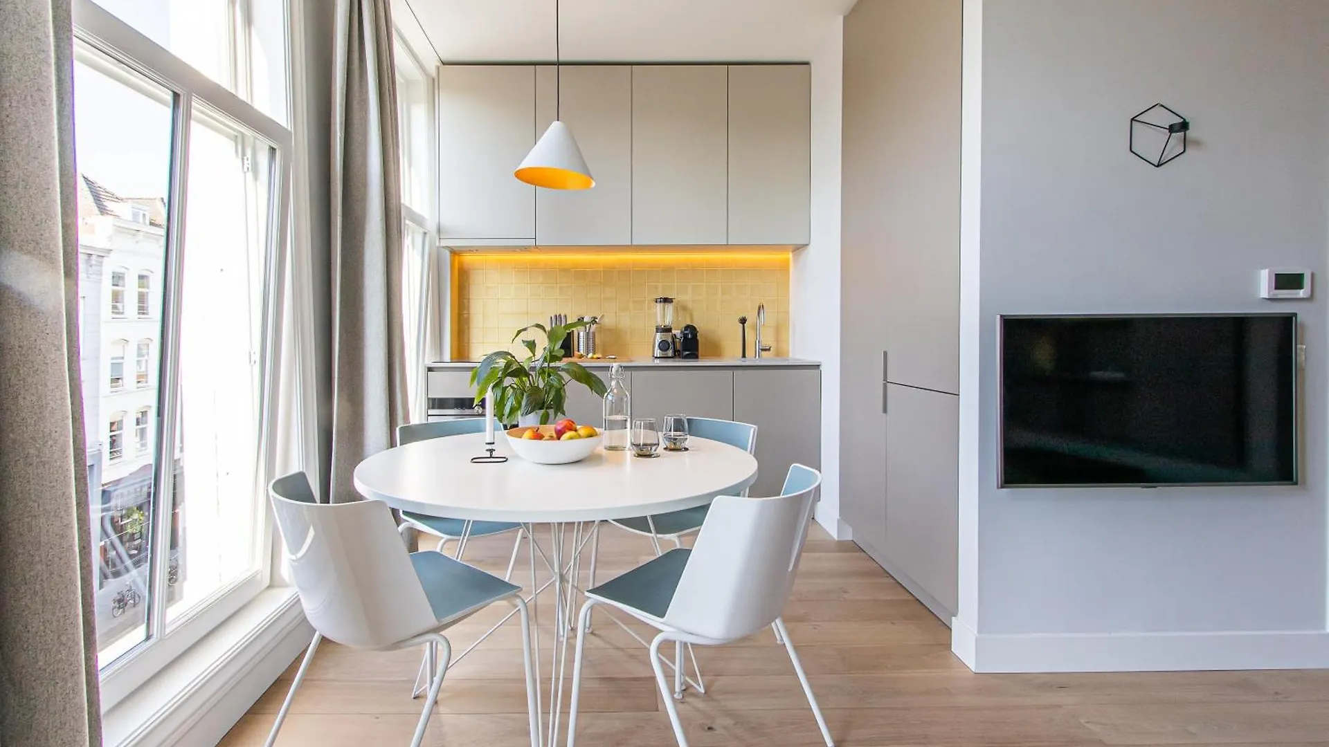 Ohotellme City Apartments 로테르담 0*,  네덜란드