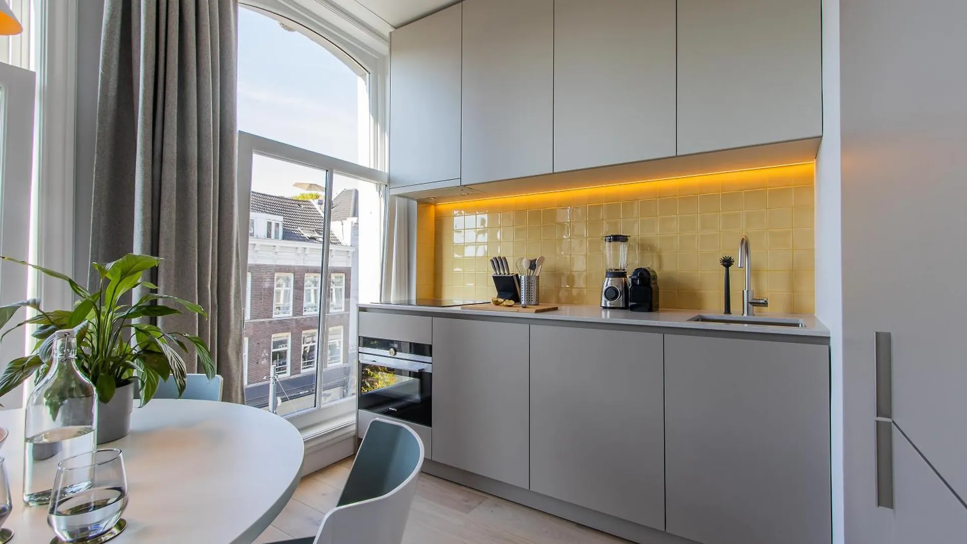 Ohotellme City Apartments Rotterdam 0*,